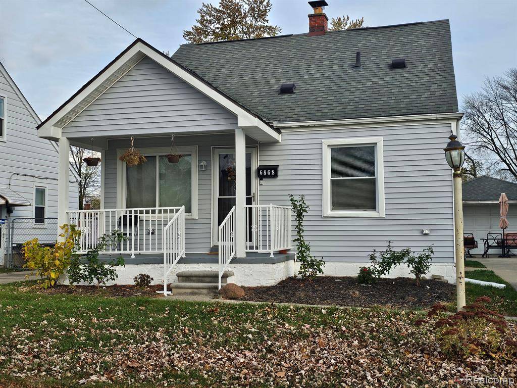 Dearborn Heights, MI 48127,6868 Norborne Avenue