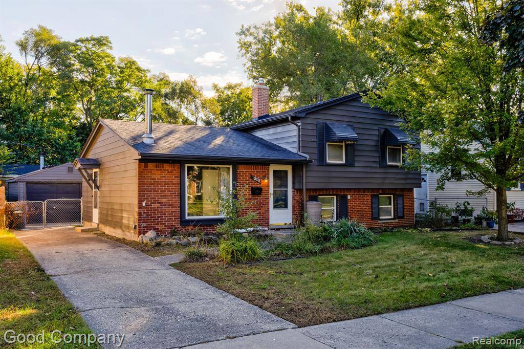 Ferndale, MI 48220,1350 PINECREST Drive