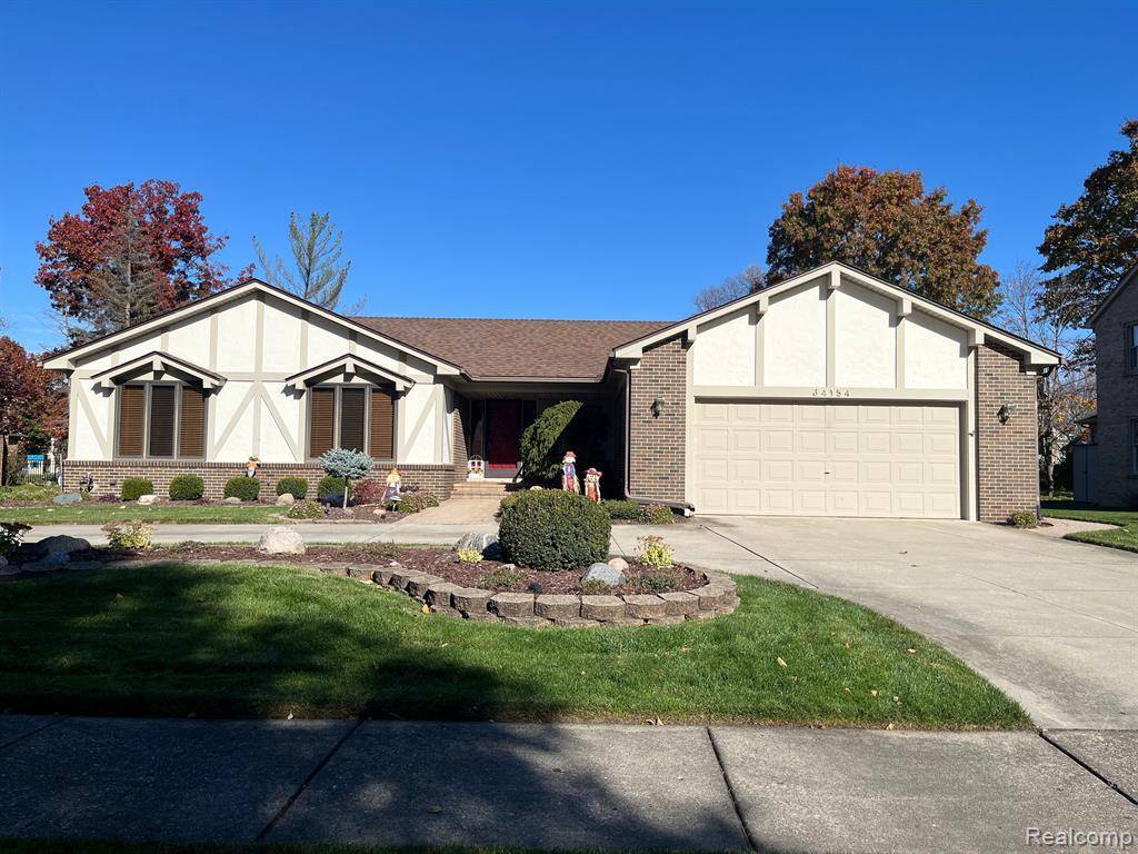 Livonia, MI 48152,34154 PEMBROKE Avenue