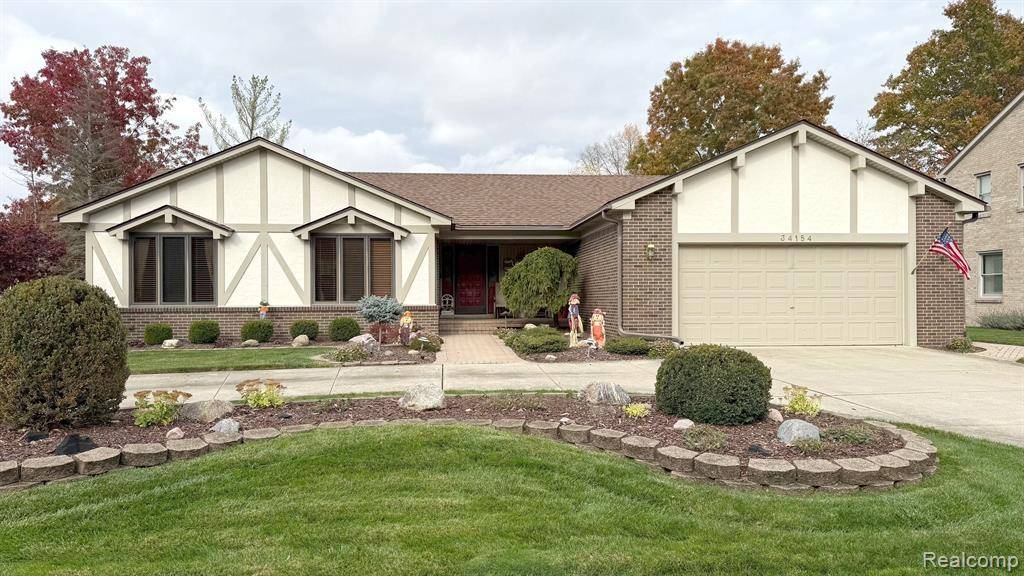 Livonia, MI 48152,34154 PEMBROKE Avenue