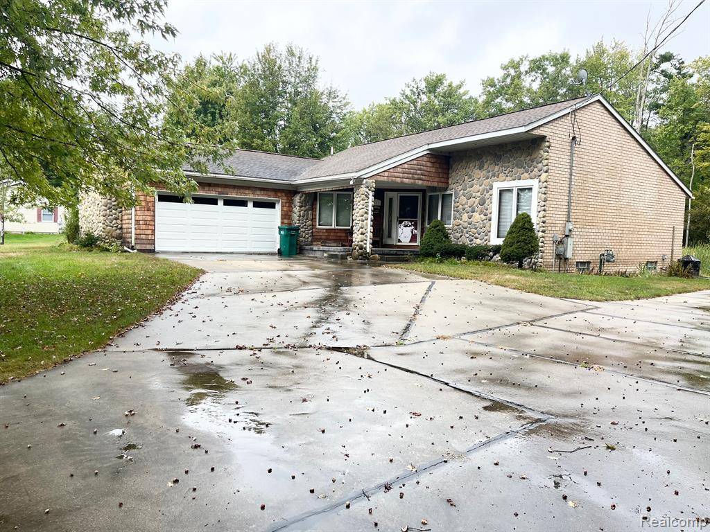 Tawas City, MI 48763,1152 S BAY Drive