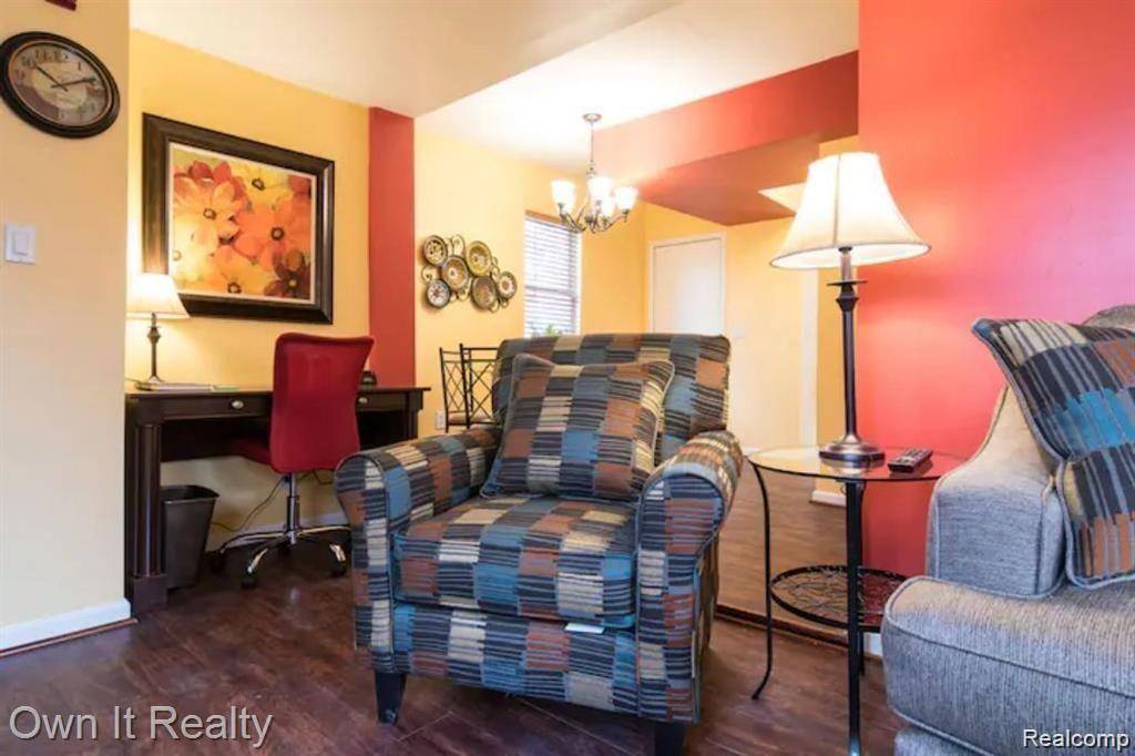 Hamtramck, MI 48212,2358 NEIBEL Street