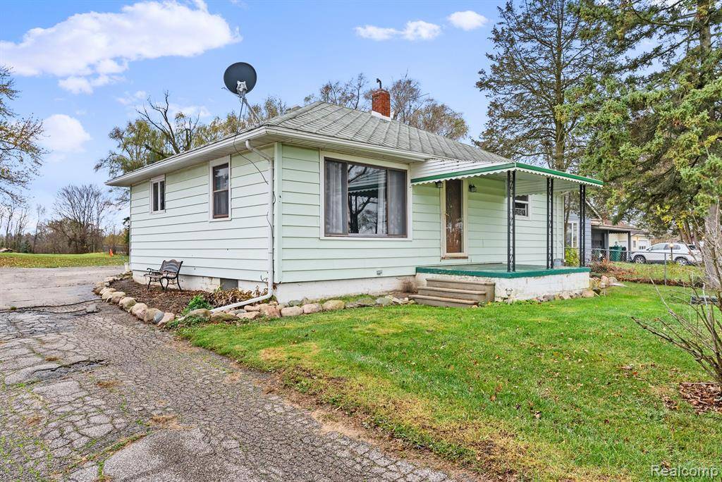 Durand, MI 48429,9786 E LANSING Road