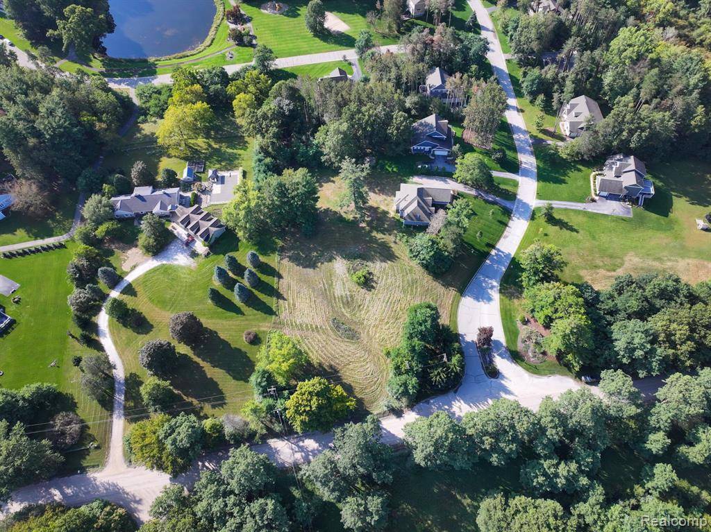 Pinckney, MI 48169,8427 Mystic Pines Court