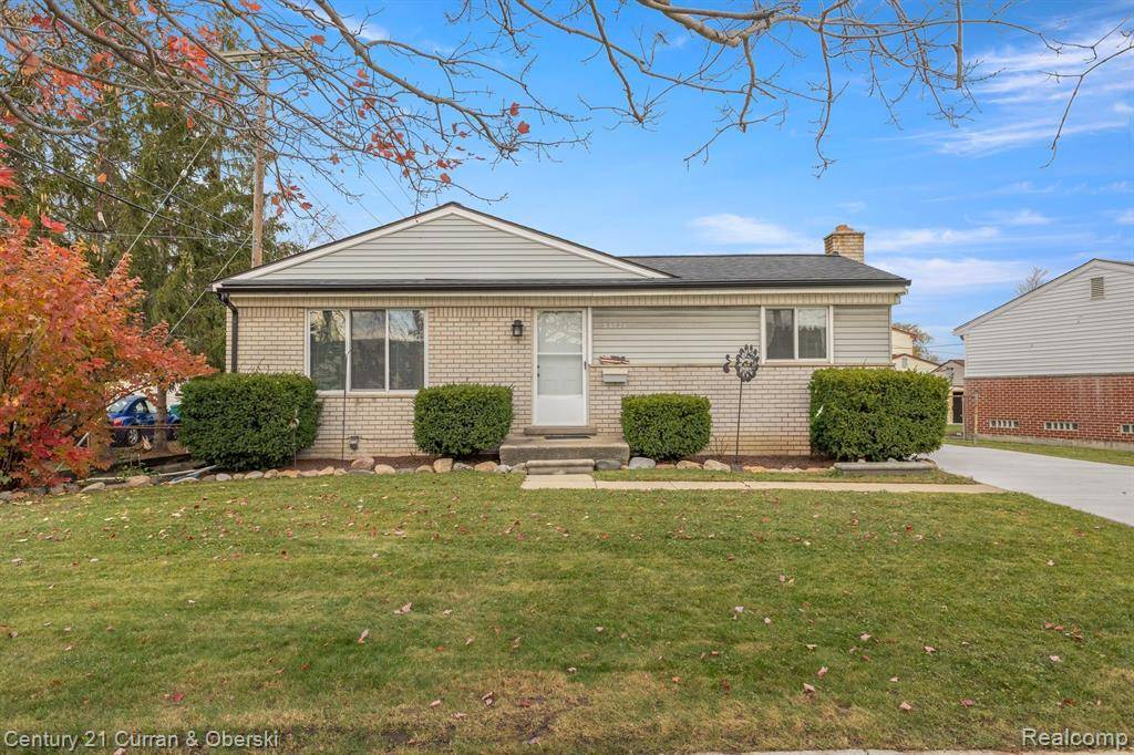 Romulus, MI 48174,34224 MCBRIDE Street