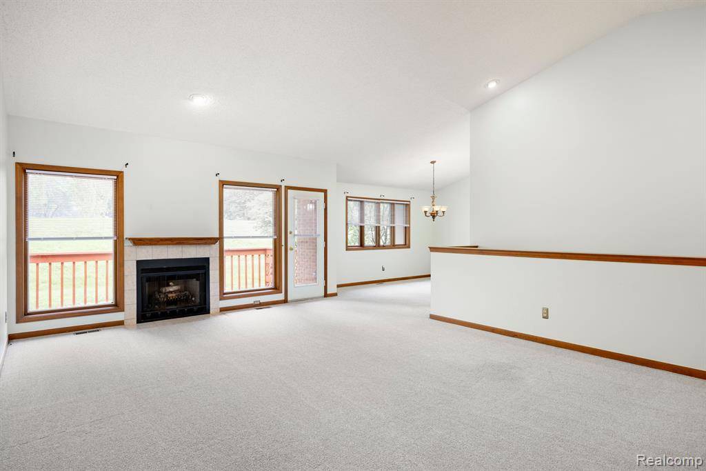 Farmington, MI 48335,35556 Lark Harbor Court