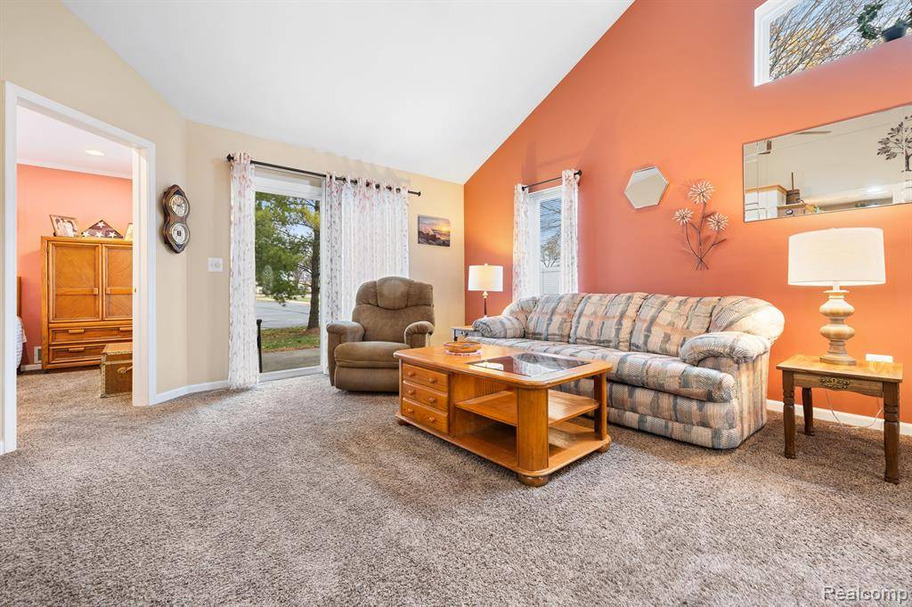Garden City, MI,29404 MEADOW Lane