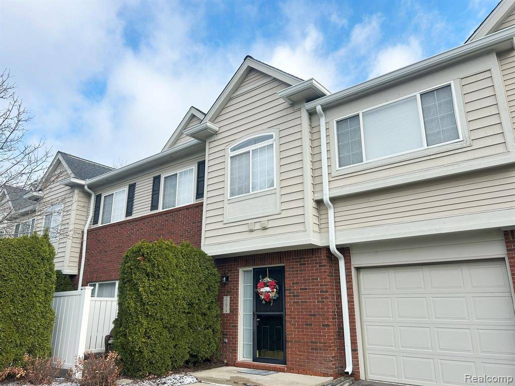 Woodhaven, MI 48183,23074 FAIRLANE Boulevard