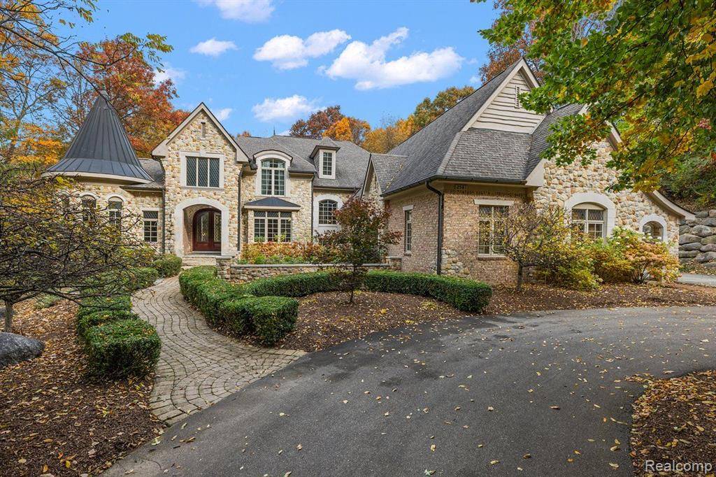 Oakland, MI,2541 PLUM CREEK COURT