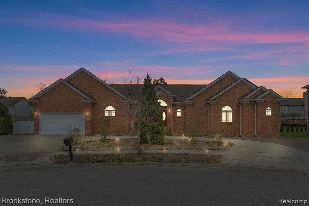 Canton, MI 48188,1639 IMAN Road