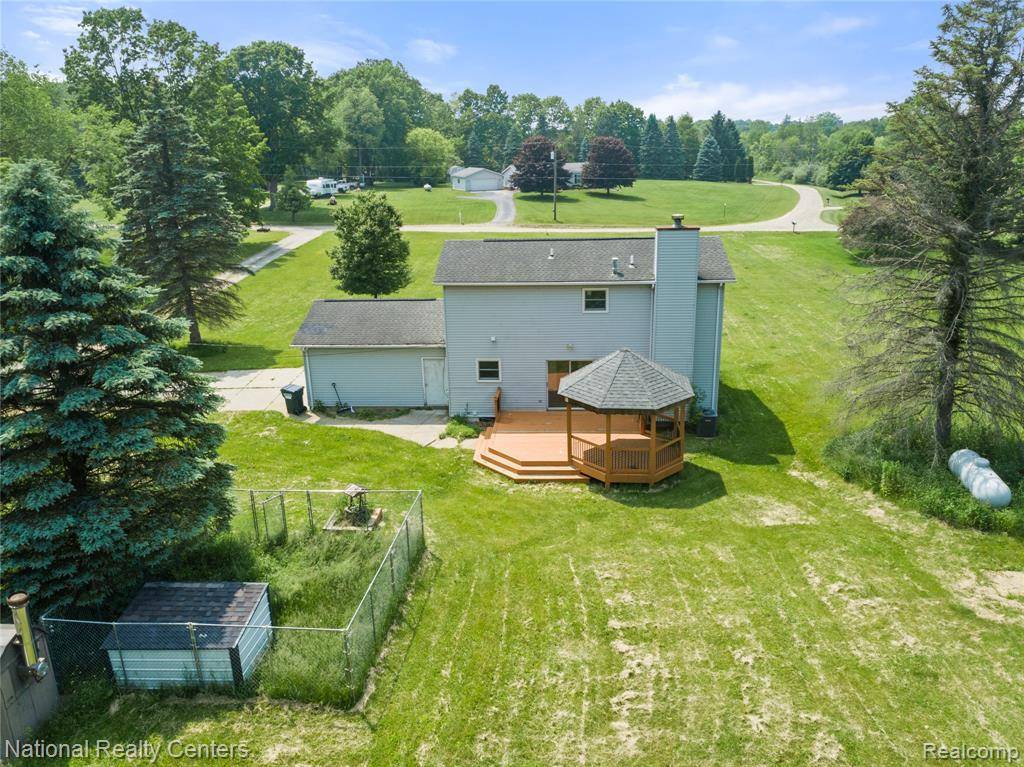 Davisburg, MI 48350,10040 Old Farm Trail