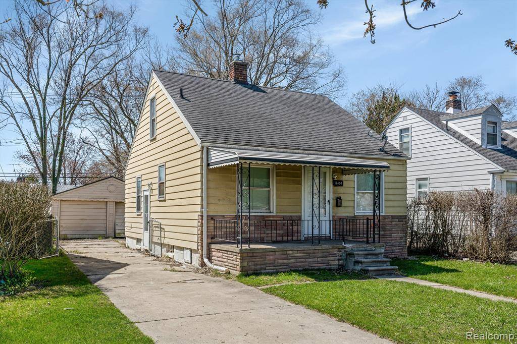 Harper Woods, MI 48225,19300 WOODSIDE Street