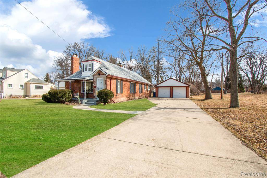 Warren, MI 48091,23822 CUNNINGHAM Avenue