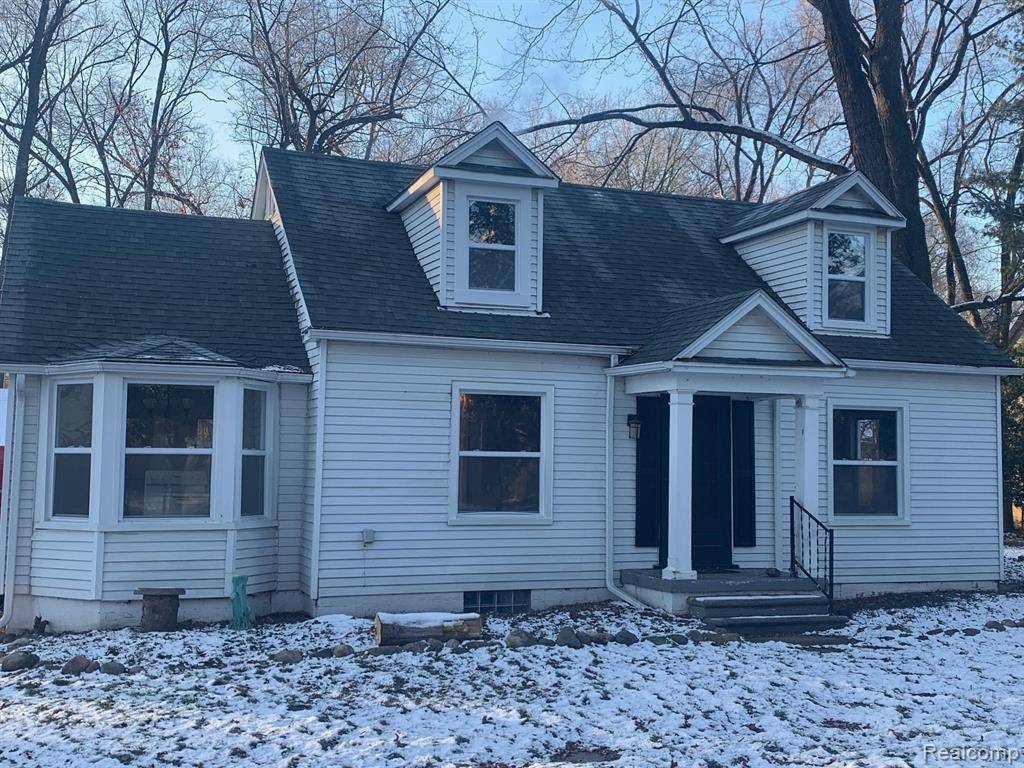 Southfield, MI 48033,26071 W 9 MILE Road