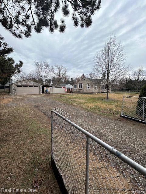 Commerce Twp, MI 48390,3010 FISHER Avenue