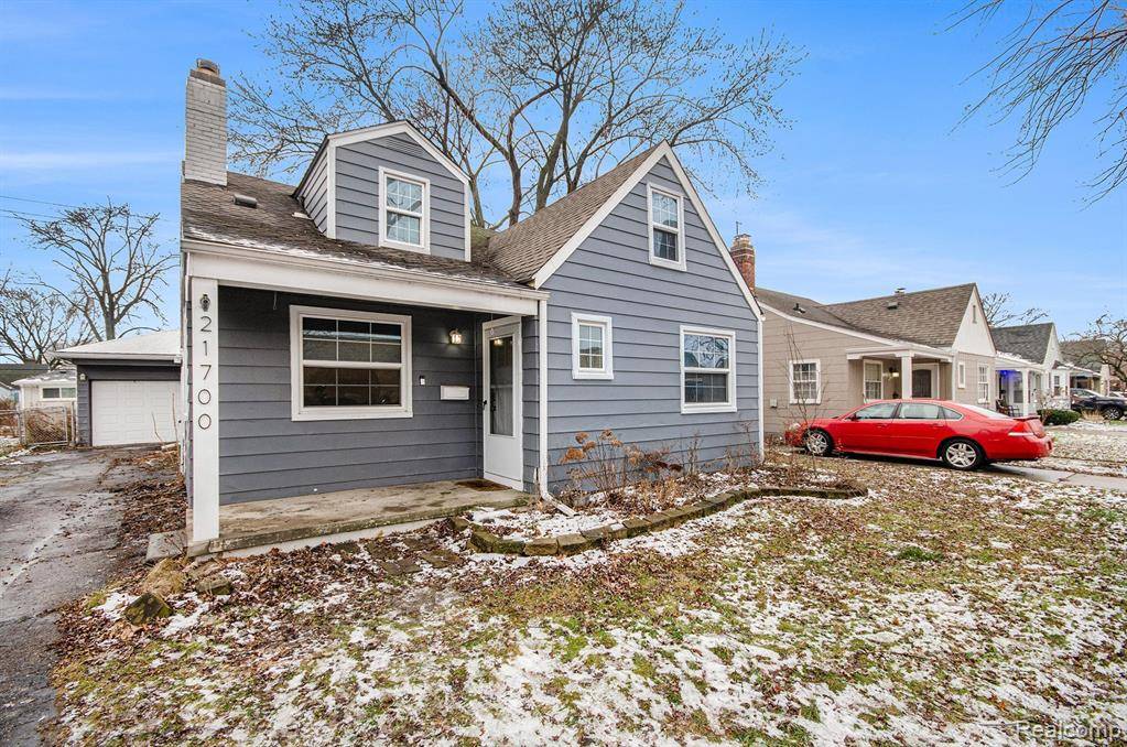 Saint Clair Shores, MI 48080,21700 CALIFORNIA Street