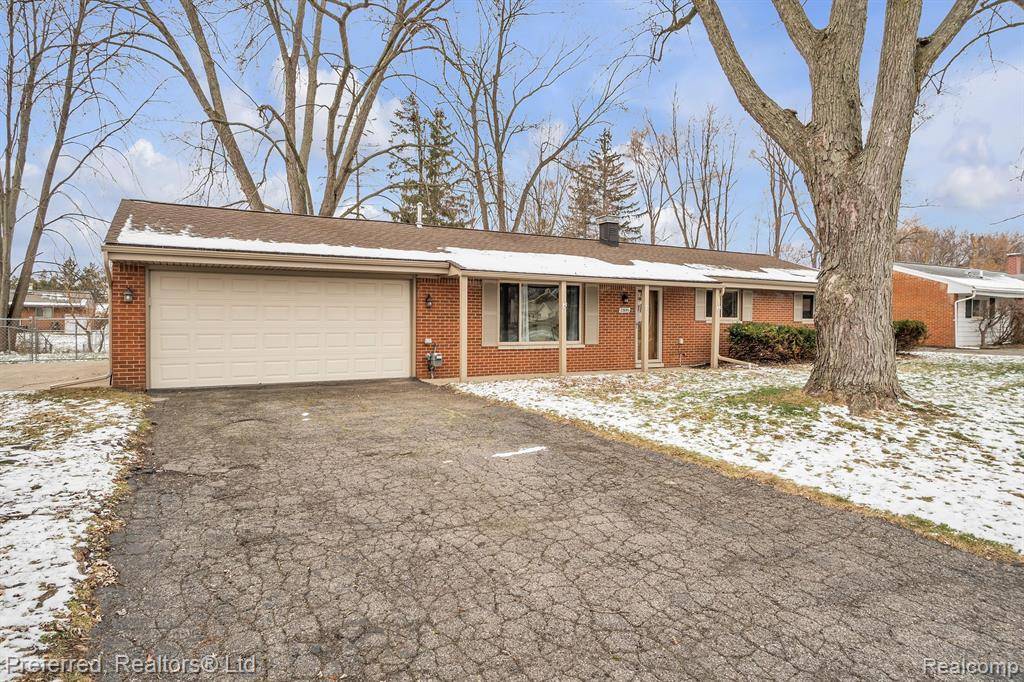 Novi, MI,23685 RIPPLE Creek
