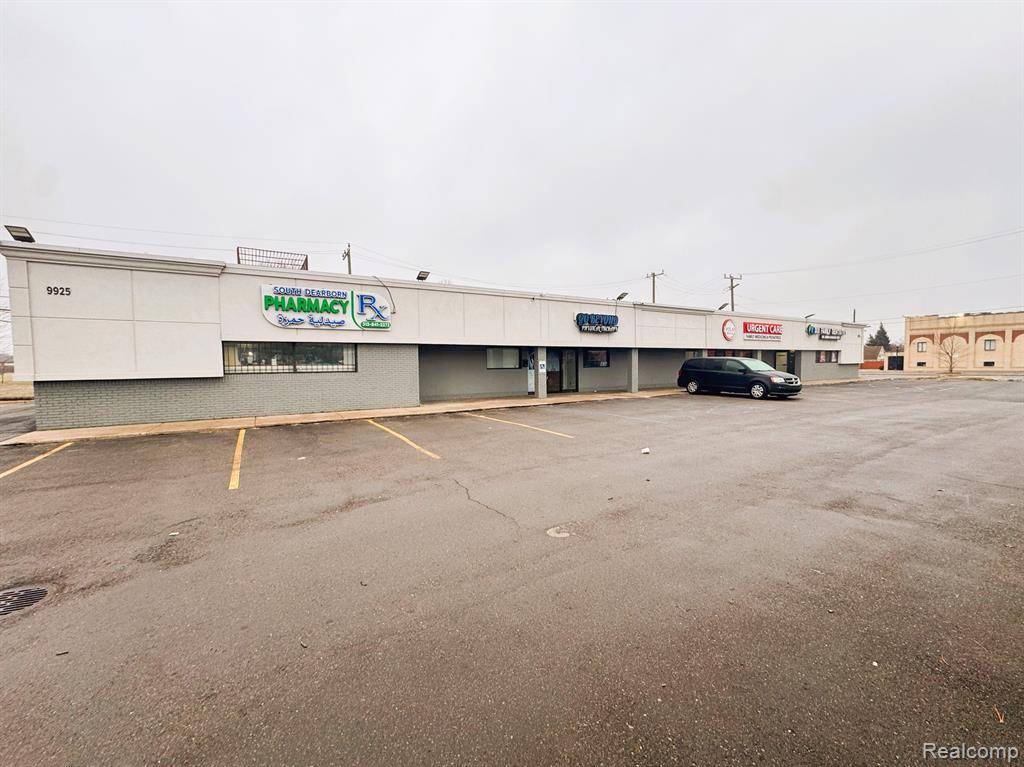 Dearborn, MI 48120,9925 DIX
