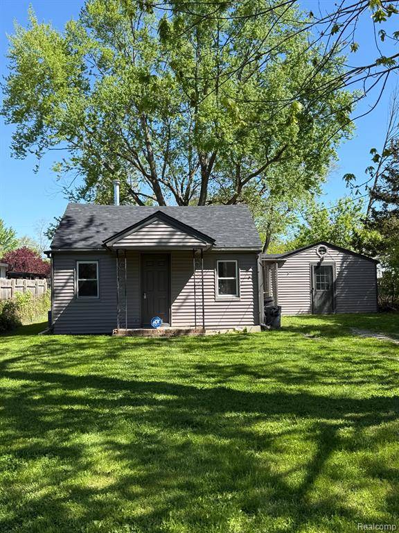 Grand Blanc, MI 48507,1095 HARDING Drive