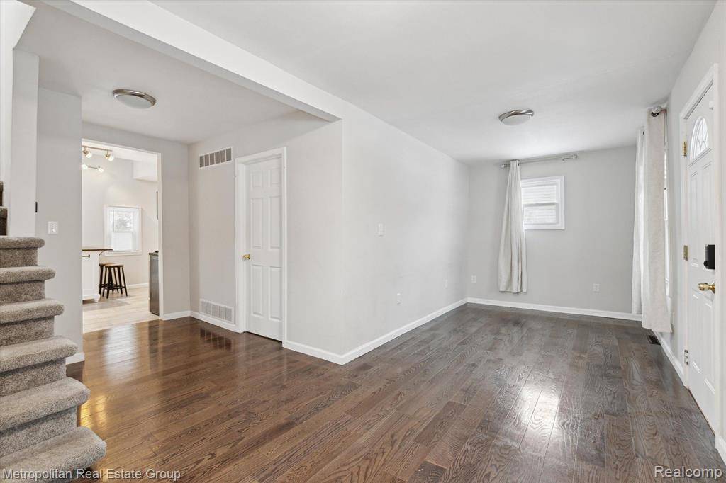 Ferndale, MI 48220,1597 W SARATOGA Street