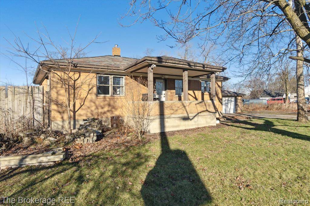 Grand Blanc, MI 48439,1060 W GRAND BLANC Road