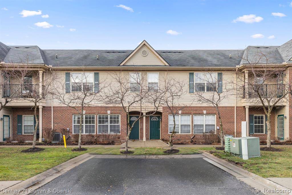 Livonia, MI 48150,11844 FARMINGTON Road