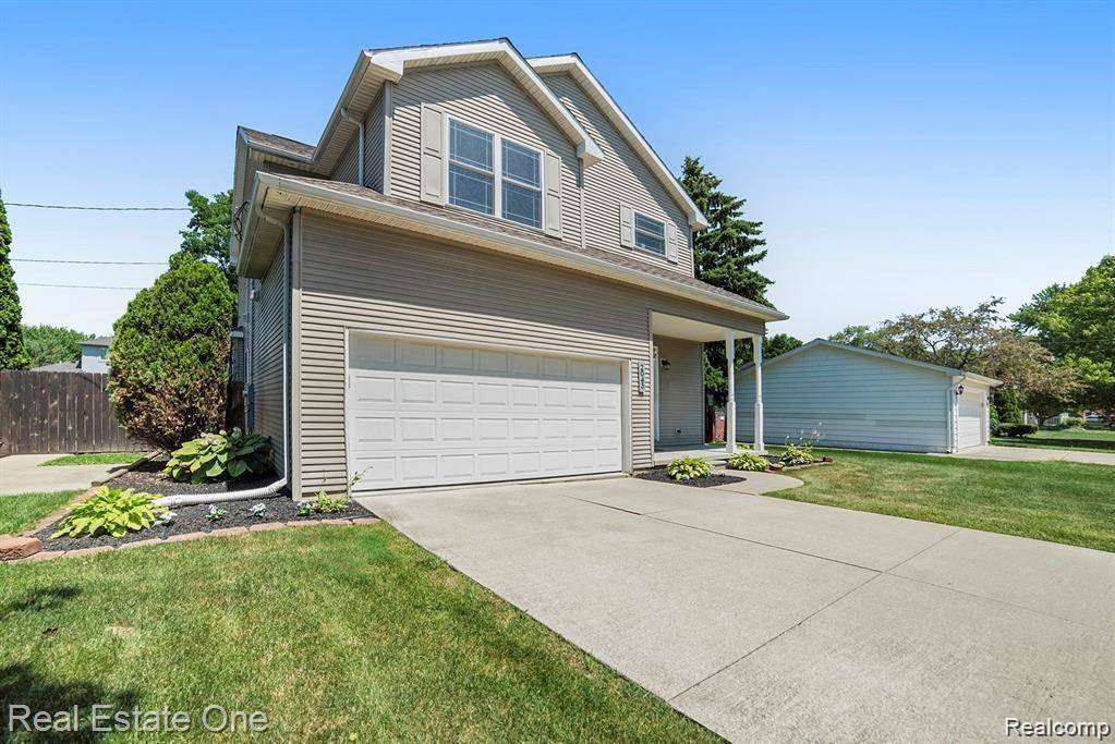 Troy, MI 48083,2043 VERMONT Drive