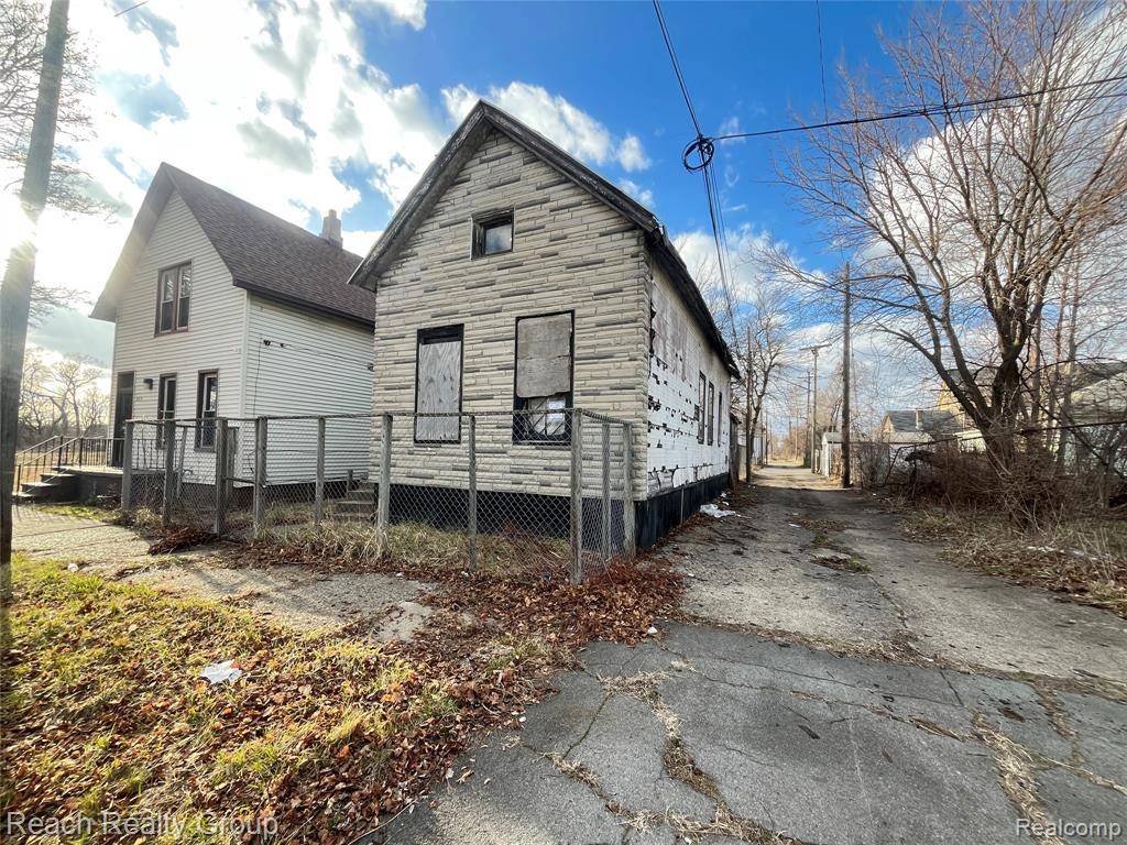 Detroit, MI 48207,2821 HALE Street