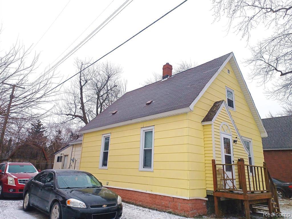 Port Huron, MI 48060,1018 12TH Street