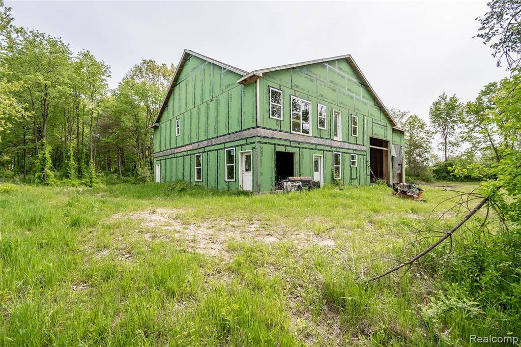 Holly, MI 48442,1601 W ROSE CENTER Road