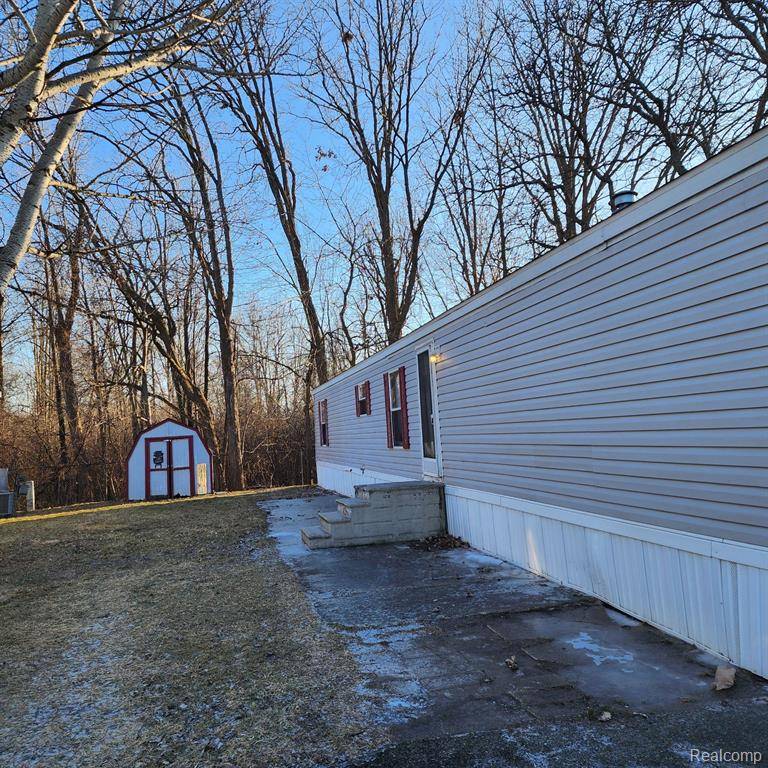 Belleville, MI 48111,216 Ponderosa Trail S