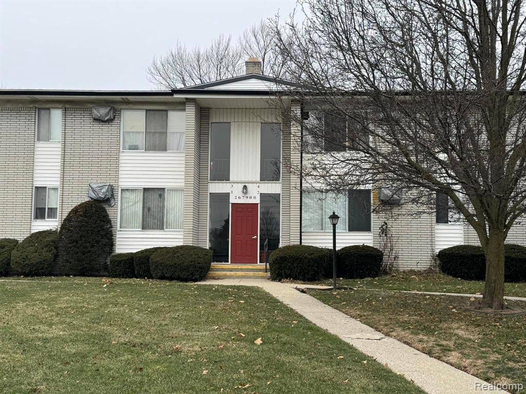 Redford, MI 48239,26790 JOY Road