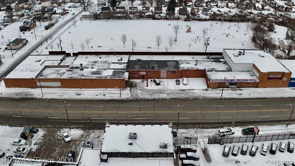 Detroit, MI 48227,10000 GREENFIELD Road