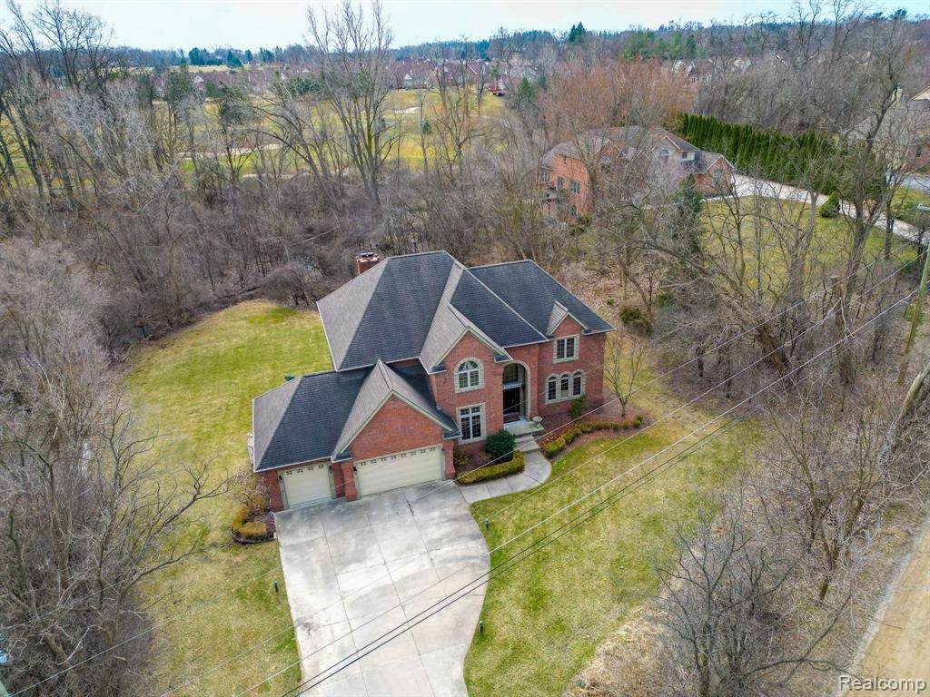 Farmington Hills, MI 48331,37159 HOWARD Road