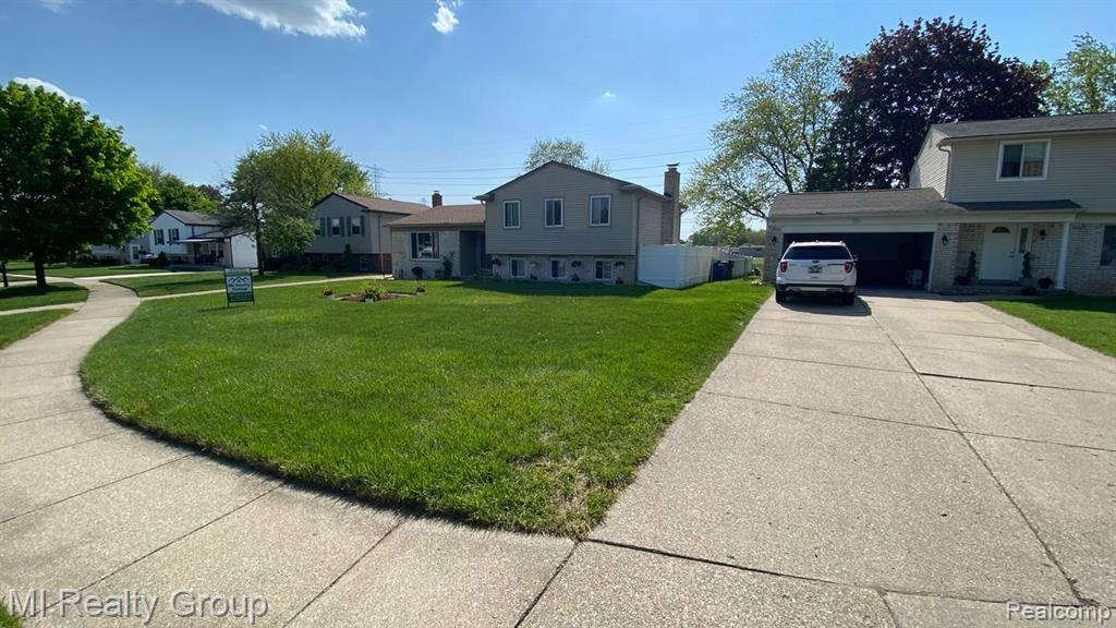 Sterling Heights, MI 48313,43339 Cambridge Drive