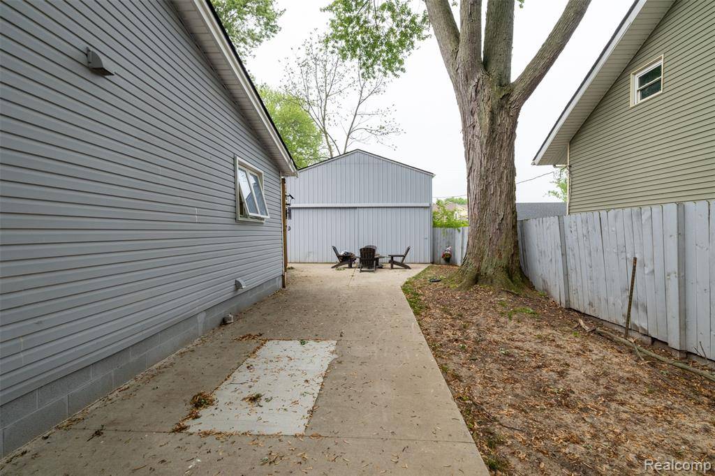 New Baltimore, MI 48047,50848 ASHLEY Street