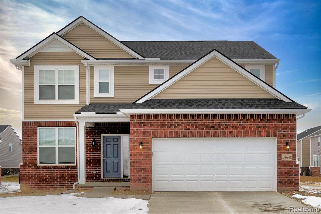 South Lyon, MI 48178,58648 LOSINO Drive
