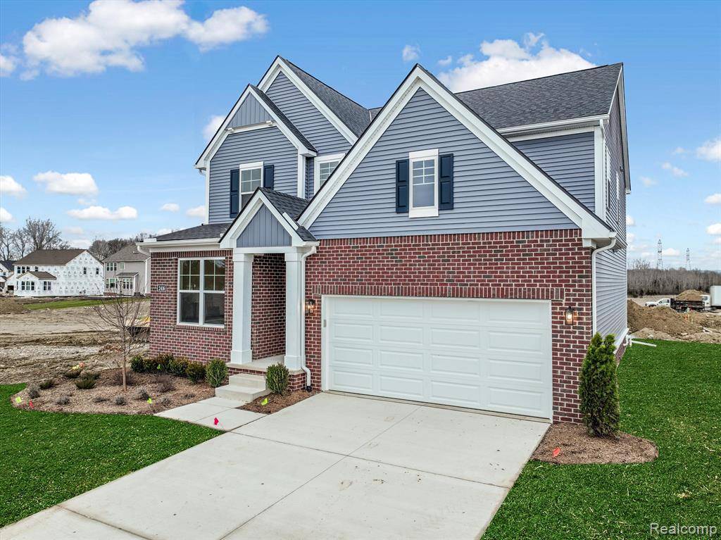 Commerce Twp, MI 48382,2416 Parkshore Drive