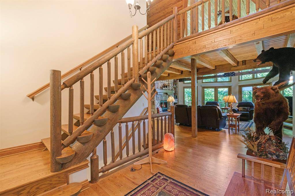 Goodrich Vlg, MI,4693 Hegel Road