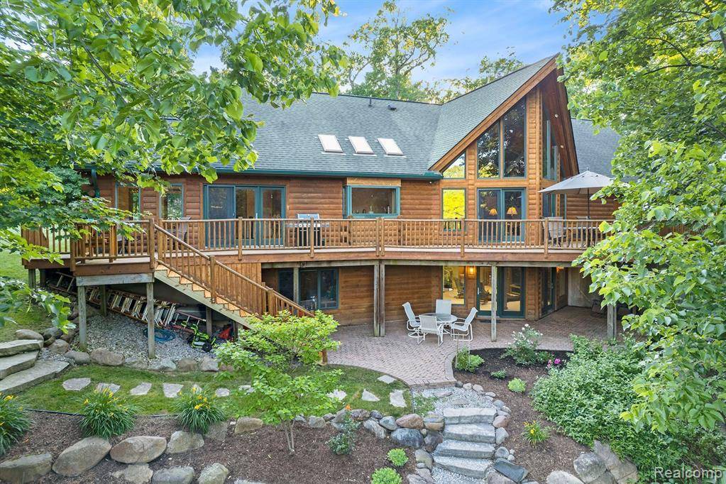 Goodrich Vlg, MI,4693 Hegel Road