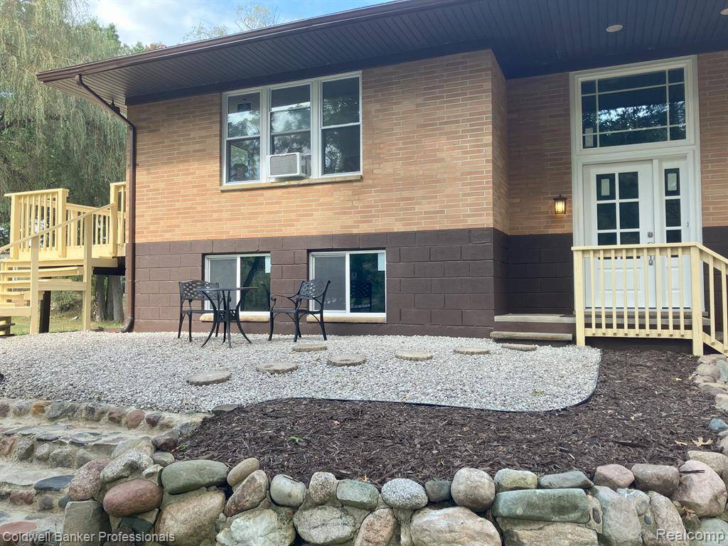 Oakland, MI,106 INDIANSIDE Road