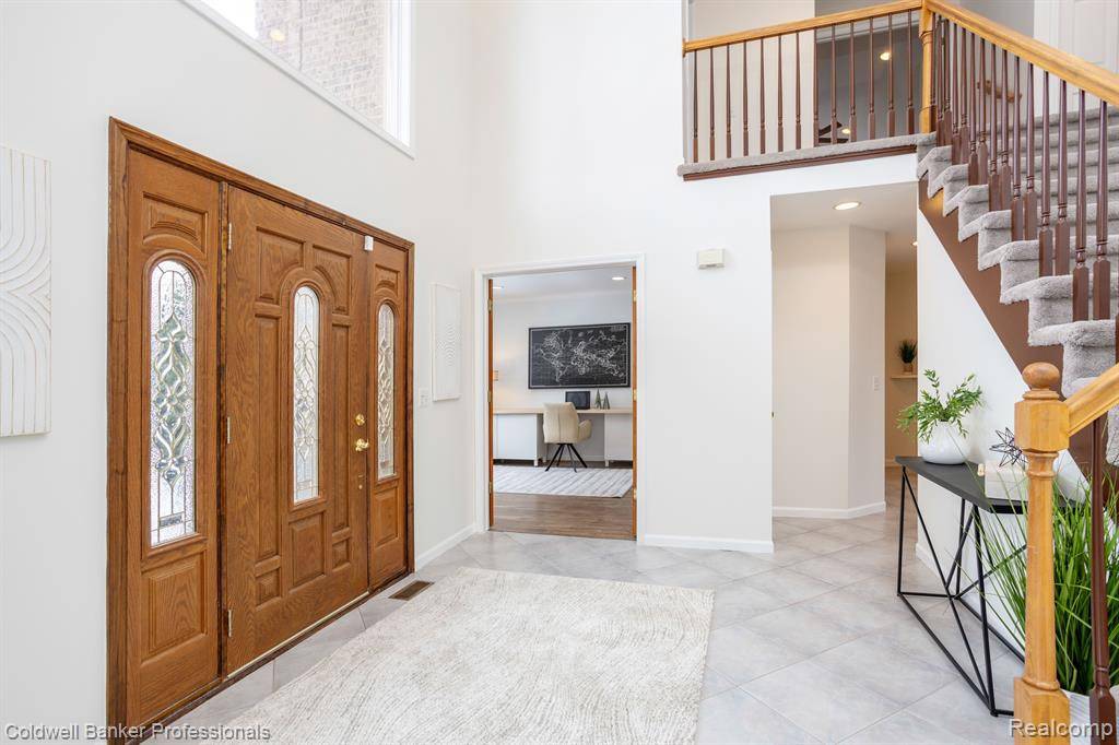 Novi, MI,45455 IRVINE Drive