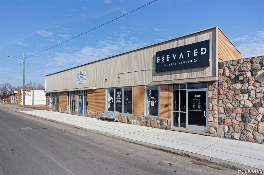 Lincoln Park, MI 48146,1116 SOUTHFIELD Road