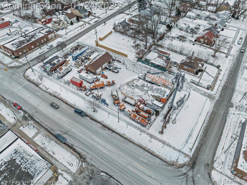 Detroit, MI 48224,17726 E WARREN Avenue