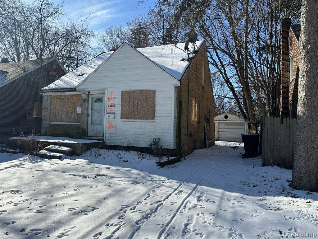 Detroit, MI 48219,16157 W PARKWAY Street