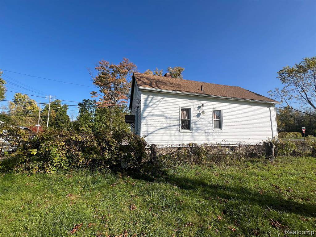 Highland Park, MI 48203,702 FERNHILL Street