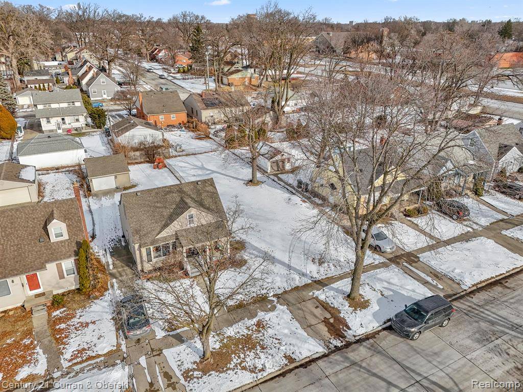 Dearborn, MI 48124,24100 CHICAGO Street