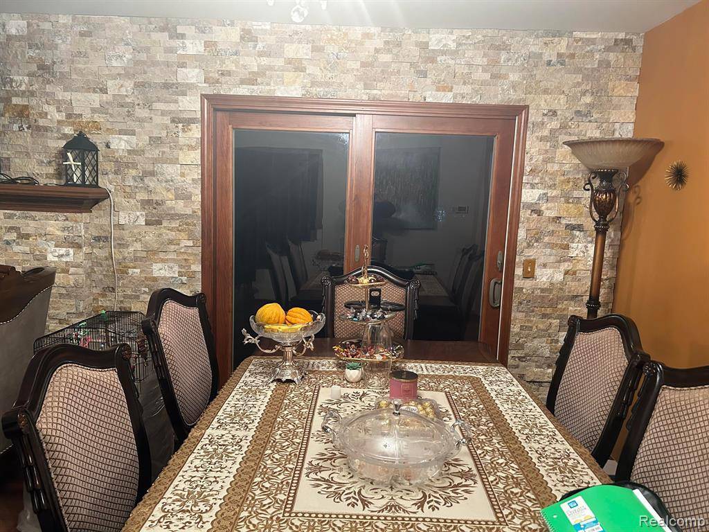 Sterling Heights, MI 48312,37926 Streamview Drive