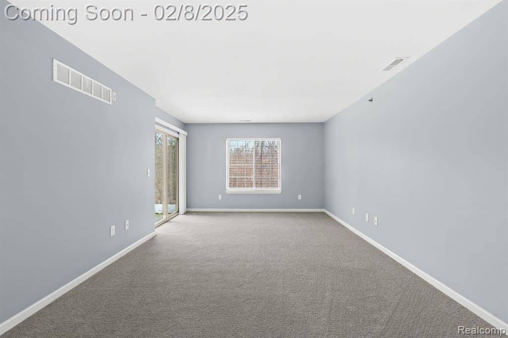 Grand Blanc, MI 48439,14106 PINEHURST Lane