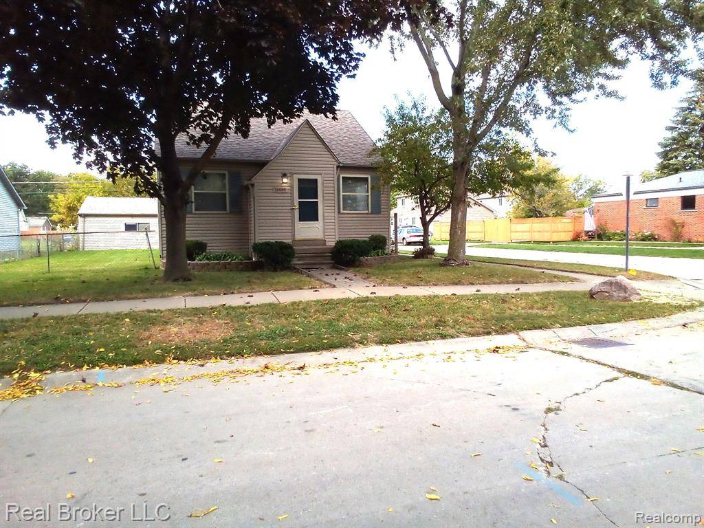 Clinton Twp, MI 48035,19889 BROADACRES Street